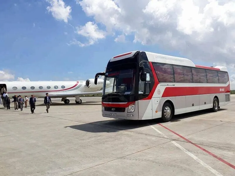 Hyundai Universe 35 chỗ