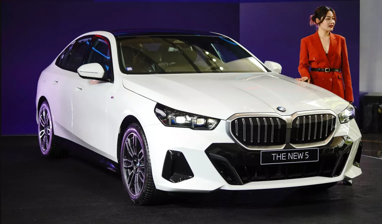 Xe BMW 530i mới nhất.