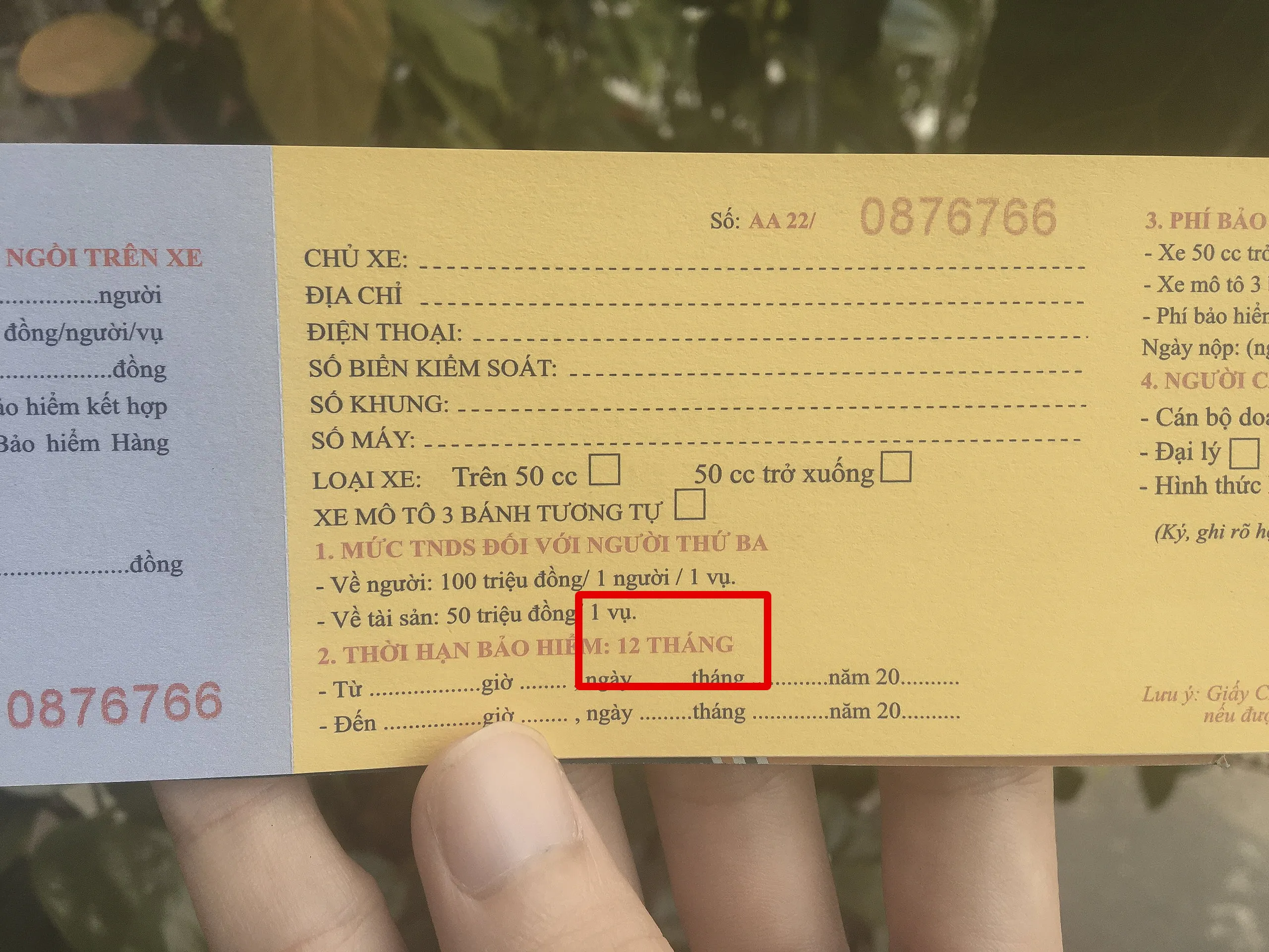 Kiểm tra thời hạn hiệu lực ghi trên giấy chứng nhận bảo hiểm