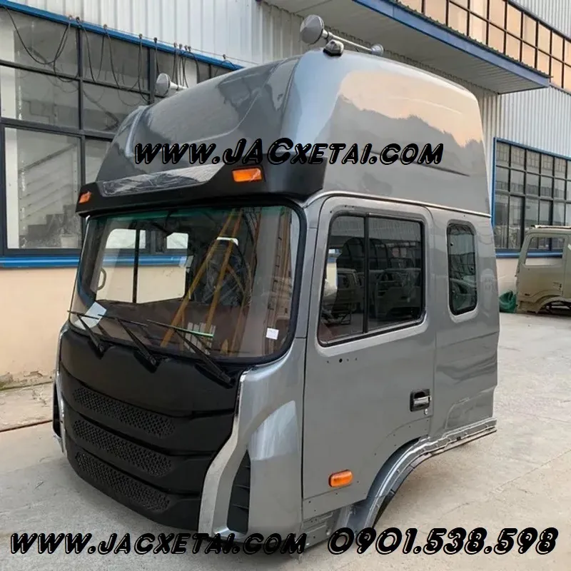 Cabin JAC K5