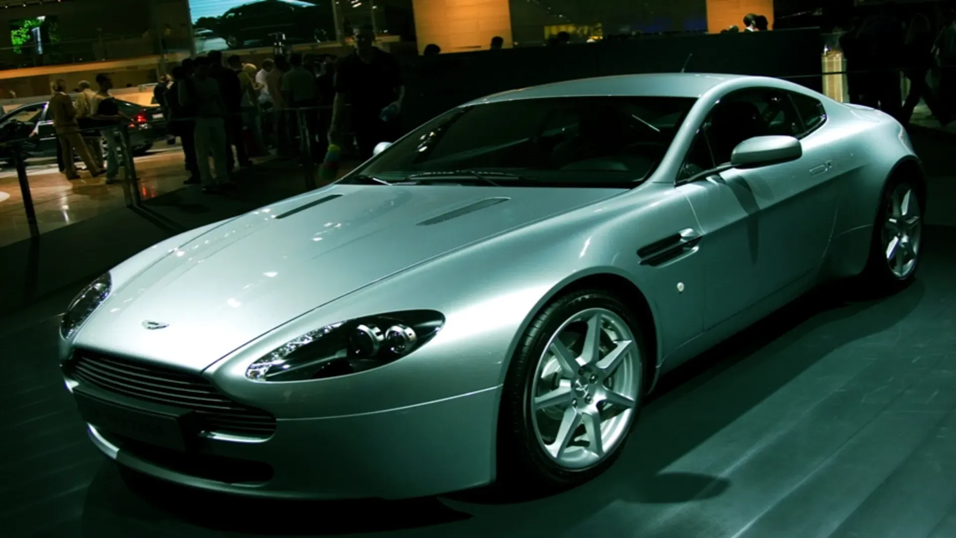 Hãng xe ô tô Aston Martin