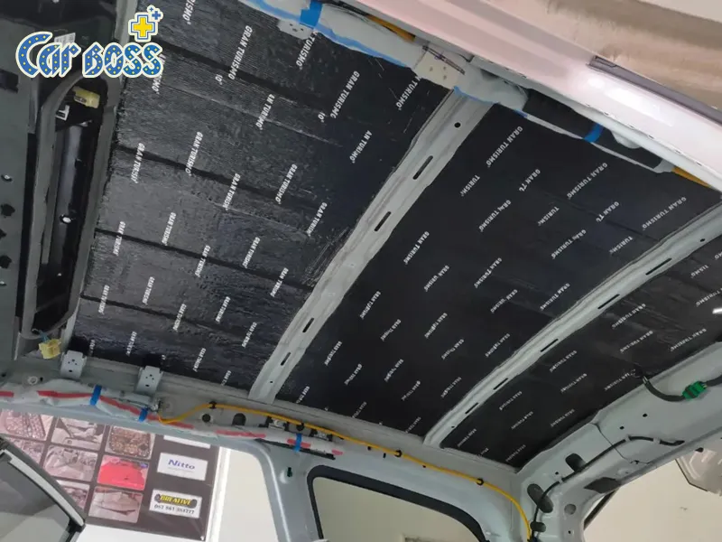 Dán cách âm và bọc trần xe GT GRAN TURISMO 2.0 để cách nhiệt và tiêu giảm âm thanh