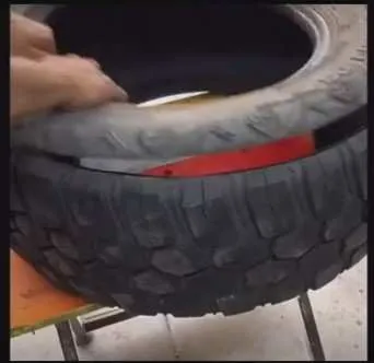 Hướng dẫn cắt lốp xe ô tô bằng máy cắt rung cực dễ dùng