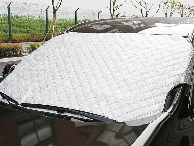 Mô tả cụ thể nội dung hình bằng tiếng Việt, tối đa 125 ký tự