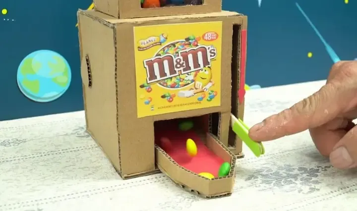 Kết nối linh kiện điện tử trong cách làm ô tô điều khiển từ xa