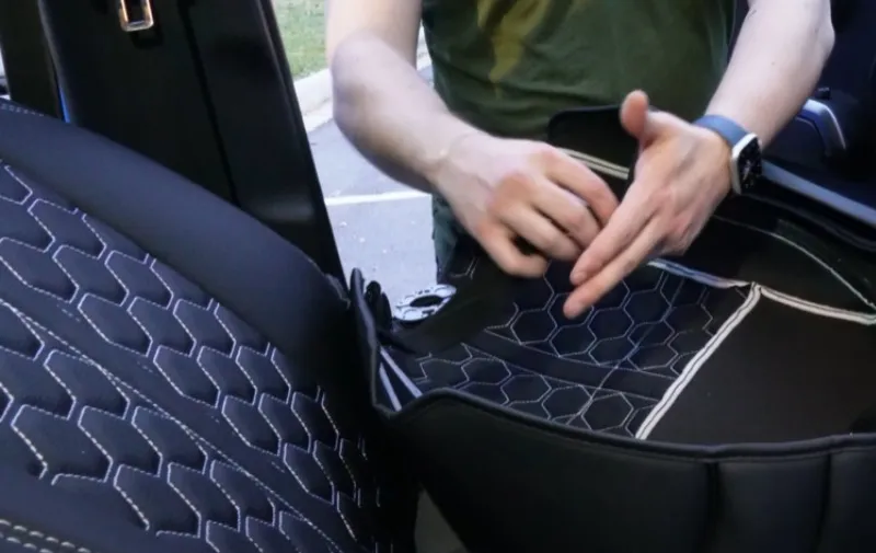 Lắp đáy ghế cần độ căng để tạo tính thẩm mỹ cao