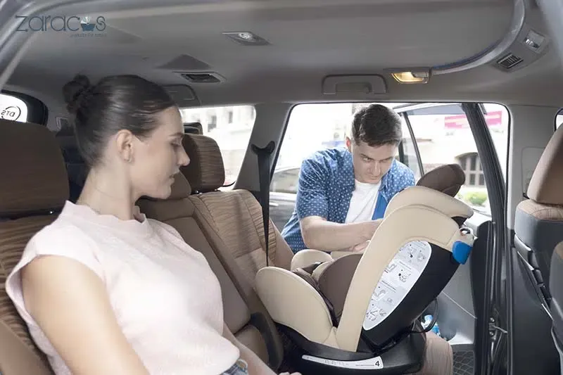 Lựa chọn chiều lắp phù hợp – Cách lắp ghế ô tô cho bé