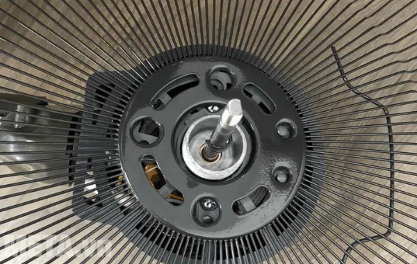 Lắp lồng quạt sau vào trục