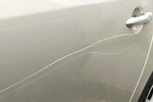 Bảo vệ và phòng tránh xước xe ô tô hiệu quả bằng các lớp phủ chuyên dụng