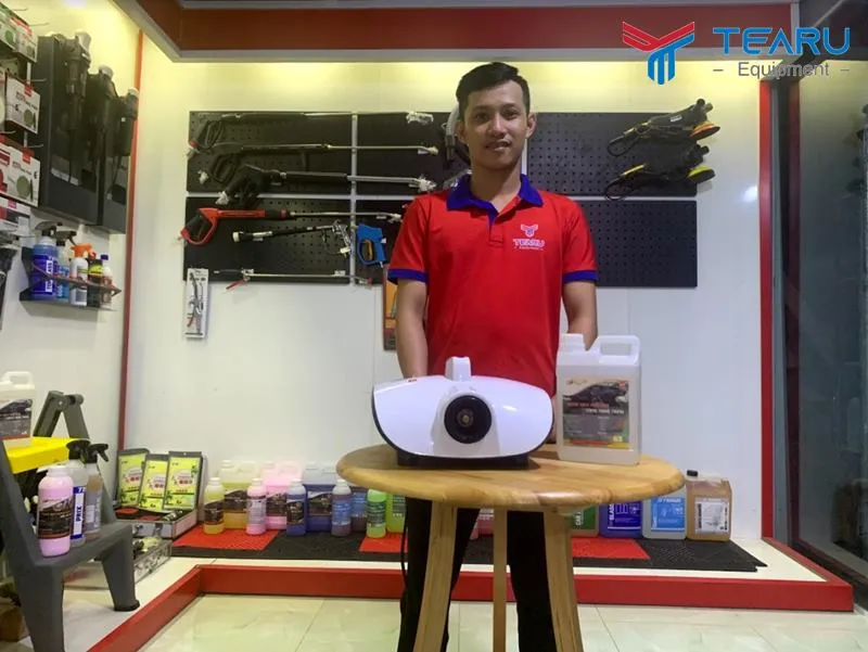 Hướng dẫn cách sử dụng máy khử mùi ô tô chi tiết và an toàn