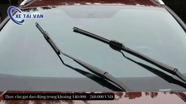 Thay cần gạt dao động trong khoảng 140.000 – 260.000 VNĐ