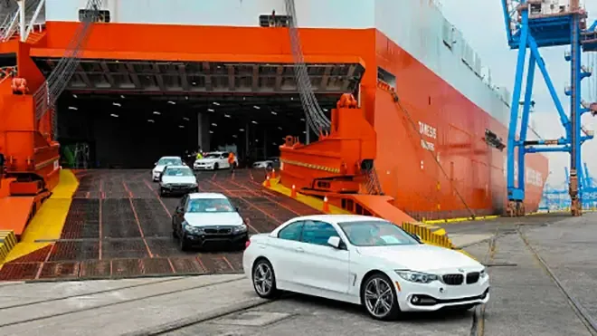 Sơ đồ chi tiết quy trình tính toán các loại thuế và phí trong cách tính giá xe ô tô nhập khẩu về Việt Nam