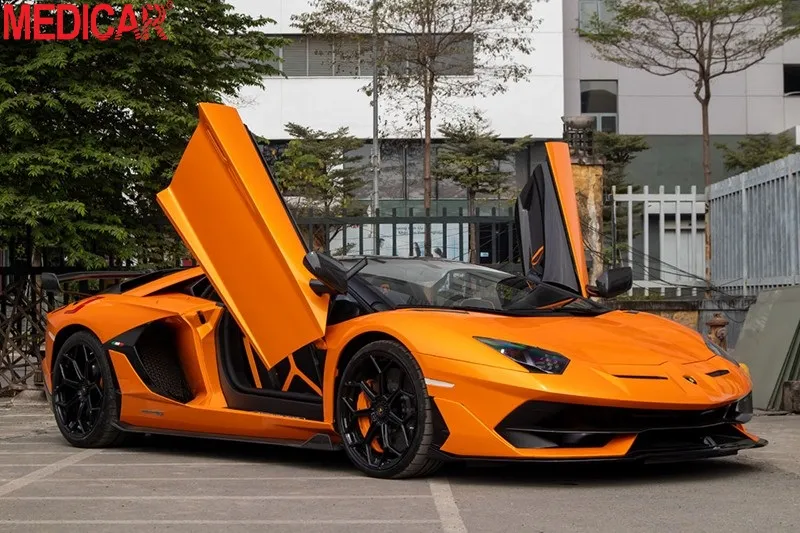 Cách khử mùi hôi xe ô tô mới