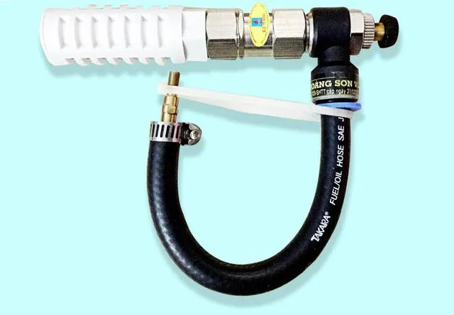 Các loại thiết bị tiết kiệm xăng cho ô tô đang được bày bán trên thị trường