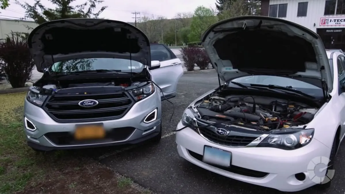 Cách kích điện (đề nổ) xe ô tô khi hết bình