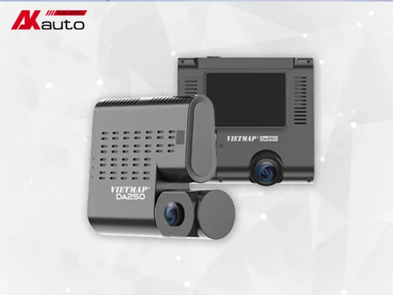 Camera hành trình quay trước và trong xe