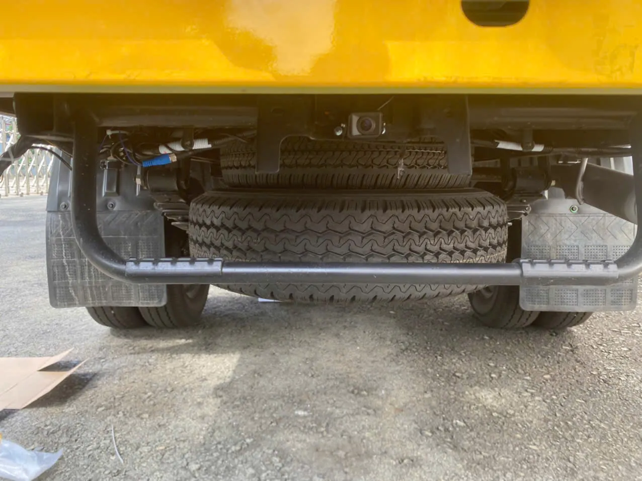 Camera lùi xe tải