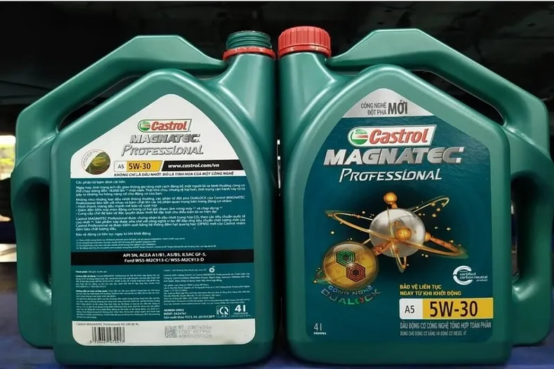 Giá bán và lưu ý khi chọn mua nhớt Castrol 5W30