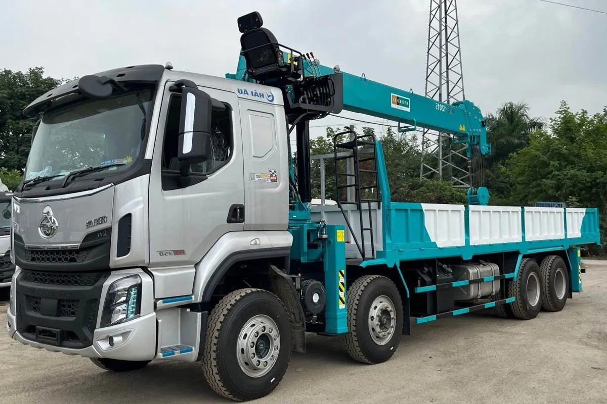 Xe cáº©u tá»± hÃ nh 15 táº¥n