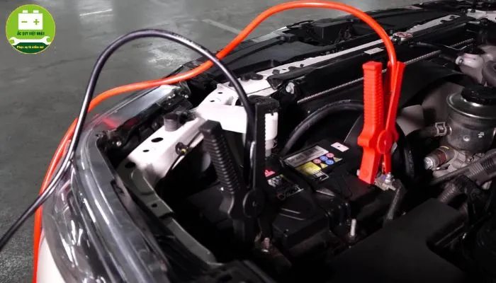 Câu bình ắc quy ô tô là gì?