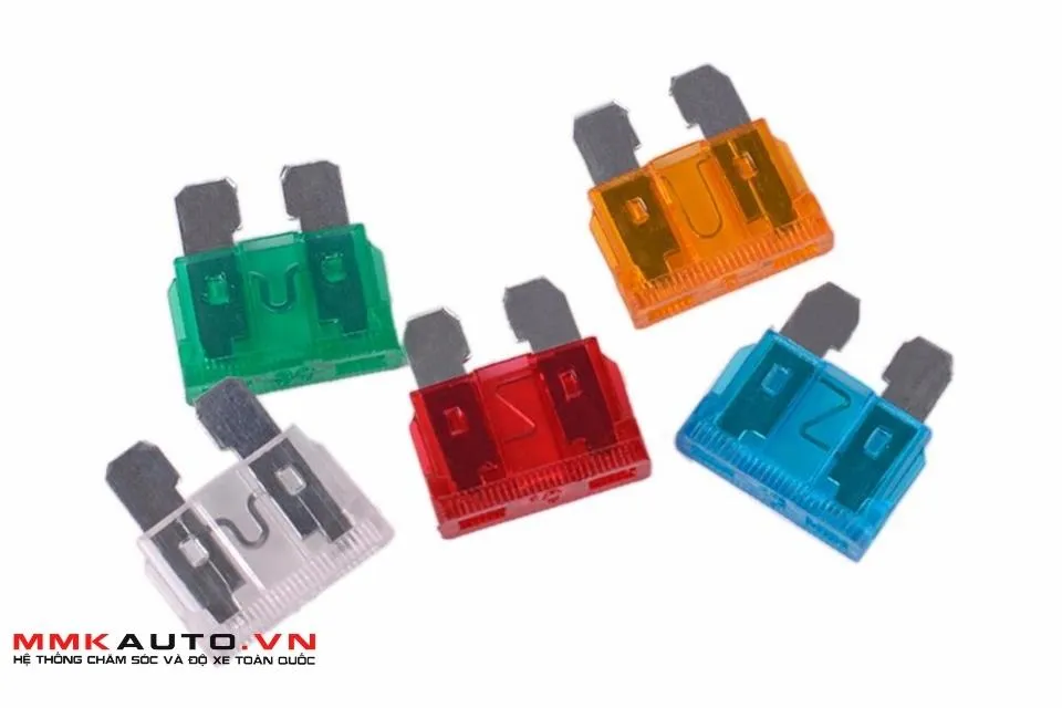 Ký hiệu cầu chì trên xe ô tô