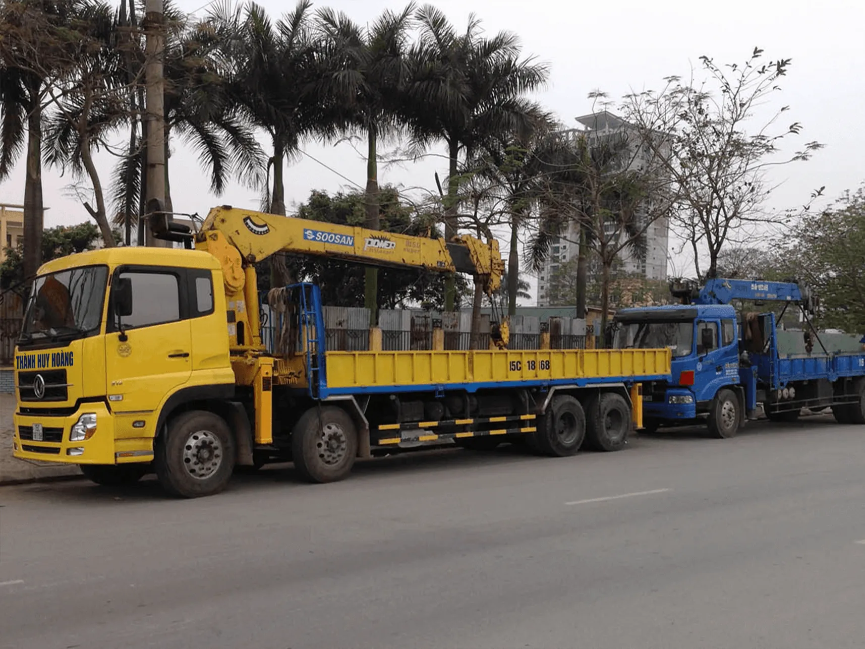 Đội ngũ xe cẩu tự hành đa dạng tải trọng sẵn sàng phục vụ