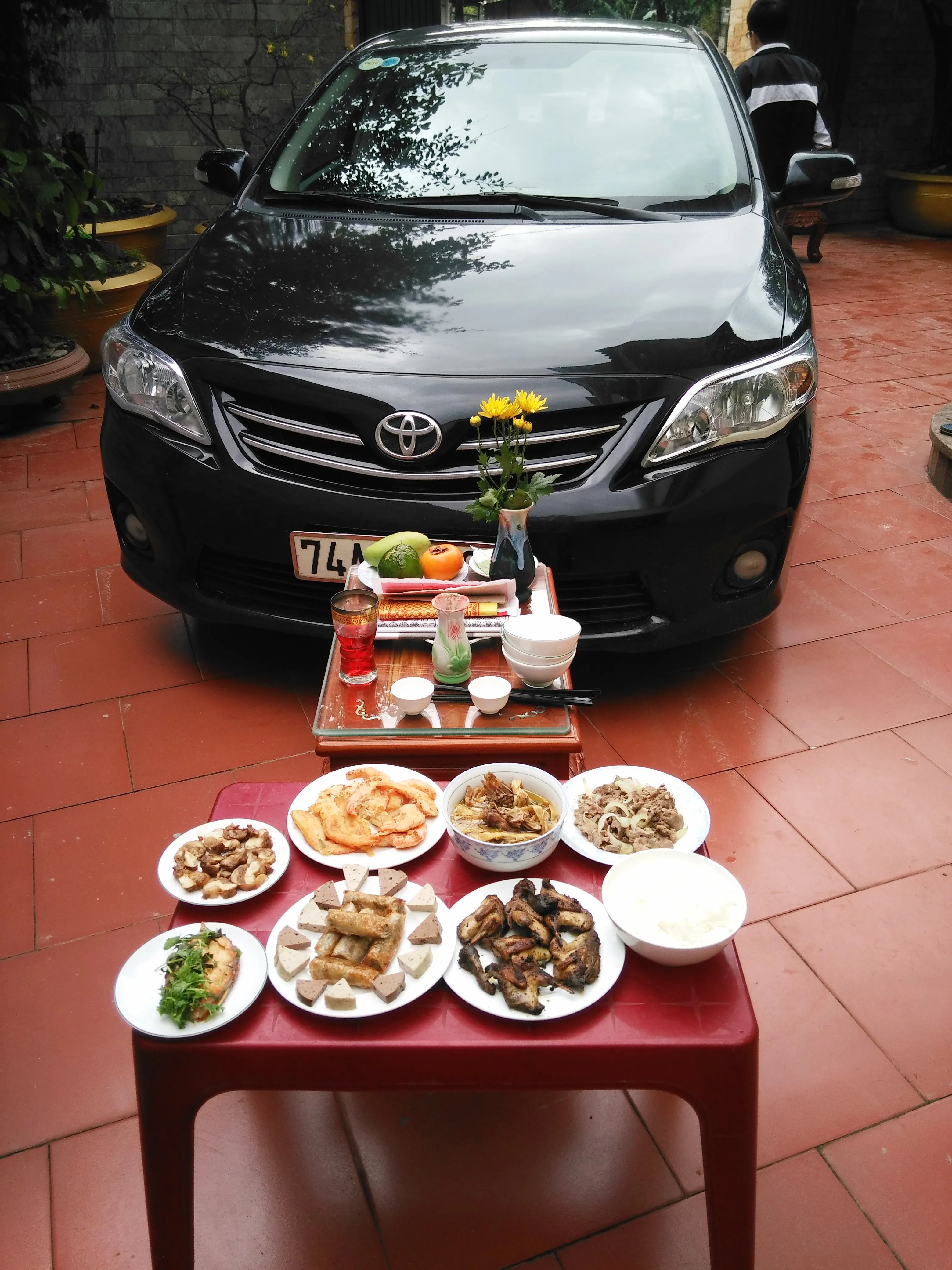 Lễ cúng xe ô tô cuối năm: Nghi thức và ý nghĩa tâm linh