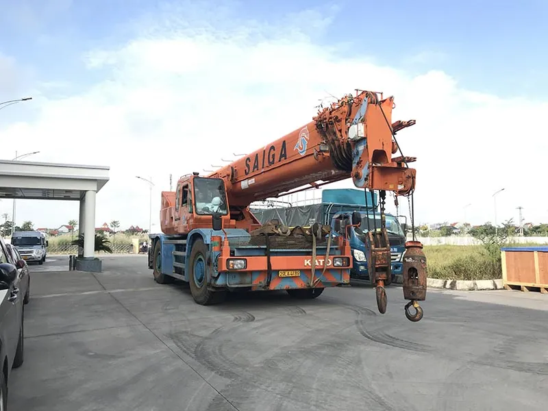 Bàn giao xe cẩu 5