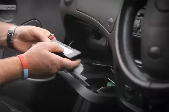 Hệ thống quản lý hành trình và nhiên liệu qua hộp đen xe tải