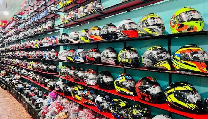 Cửa hàng nón bảo hiểm Xuân Thành tại Tân Bình