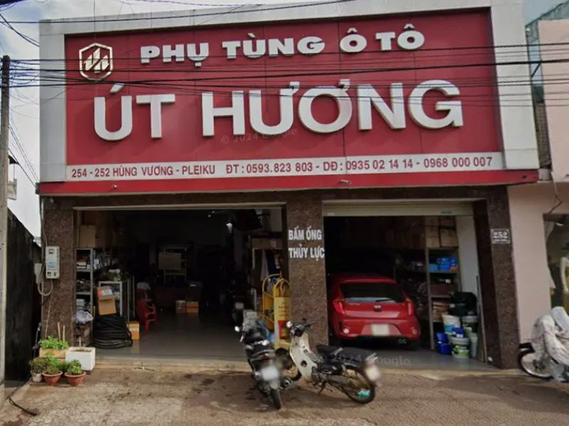Cửa hàng Út Hương phục vụ thân thiện