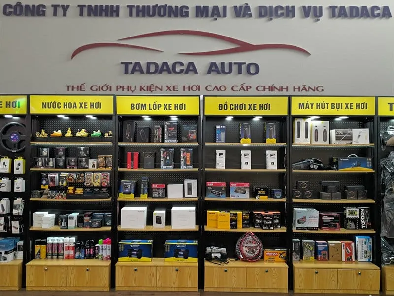 Hình ảnh showroom Tadaca Auto nơi cung cấp bơm lốp ô tô Toyota