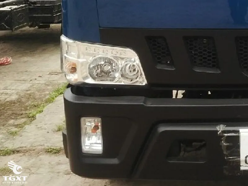 Cụm đèn pha Halogen siêu sáng của dòng xe ben Veam VB750