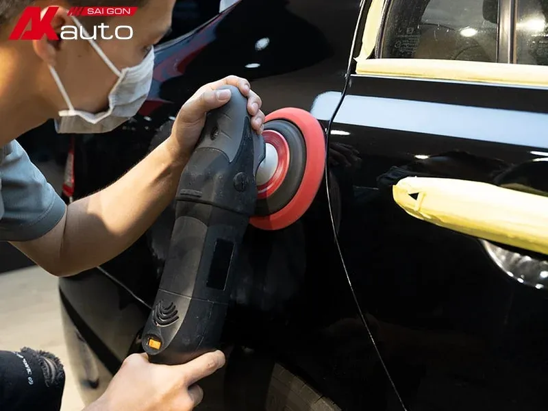 Đánh bóng ô tô là gì?