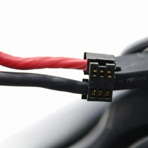 Dụng cụ chuyên dụng và linh kiện đấu dây điện khi đấu đèn xe ô tô