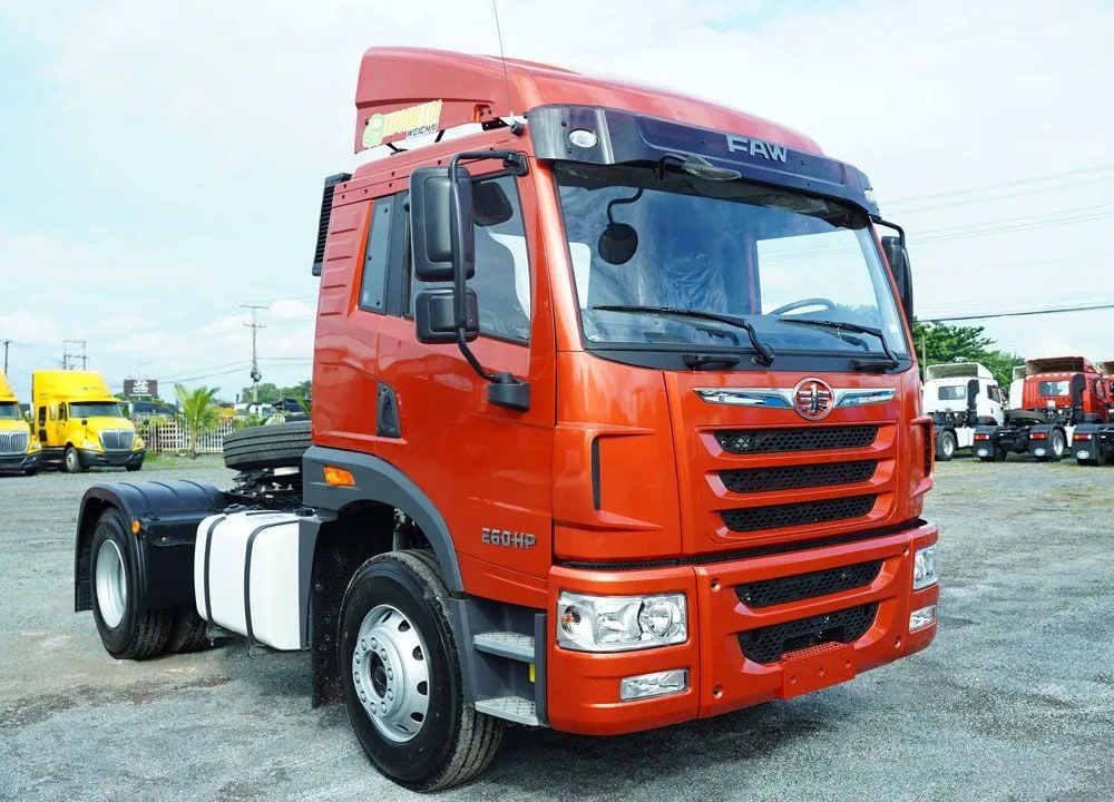 Ngoại thất mạnh mẽ của xe đầu kéo faw 1 cầu 260Hp thế hệ mới