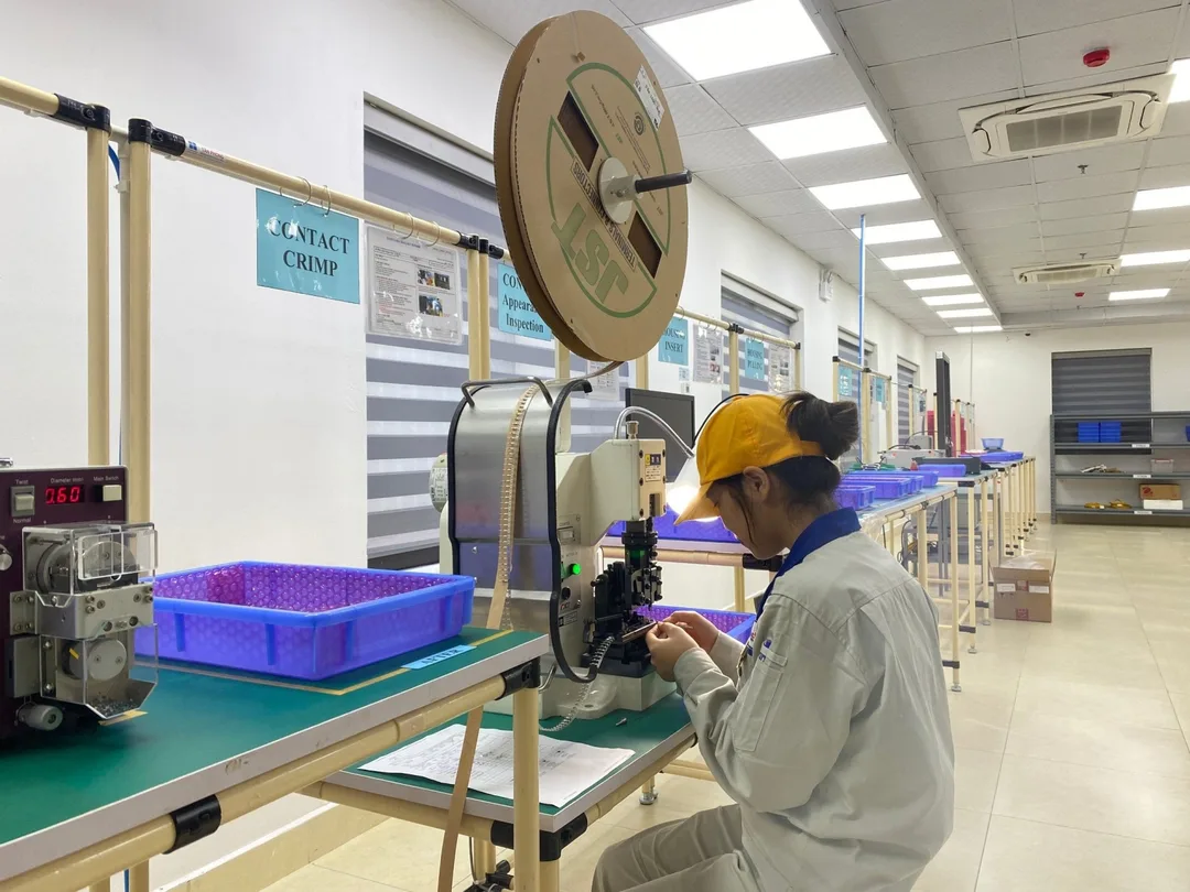 Dây chuyền sản xuất cảm biến nhiệt độ đạt tiêu chuẩn công nghiệp ô tô Dây chuyền lắp ráp sensor nhiệt độ ô tô