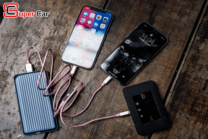 Cấu tạo bên trong sạc đa năng với chip bảo vệ