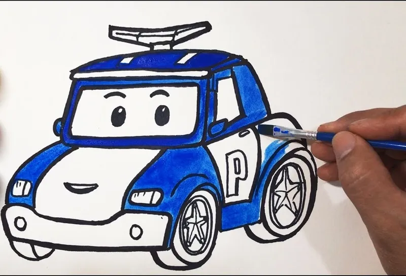 Học sinh đang tập trung vẽ một chiếc xe tải đơn giản