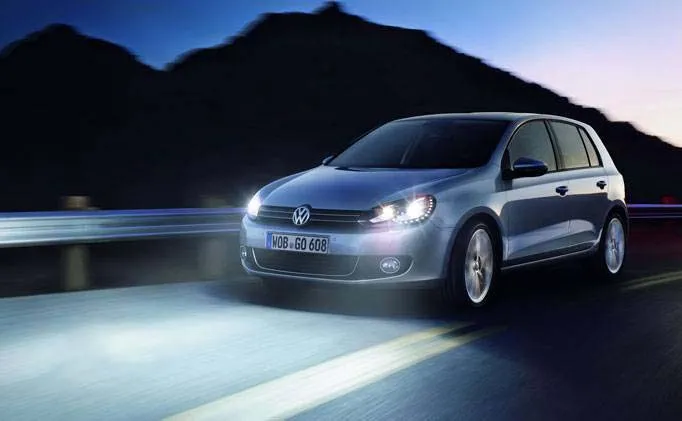 Đèn chiếu sáng (Gần)