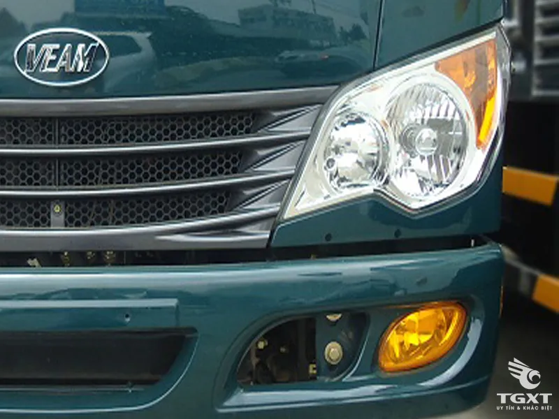 Cụm đèn pha halogen xe ben Veam VB150 có độ chiếu sáng cao đảm bảo an toàn