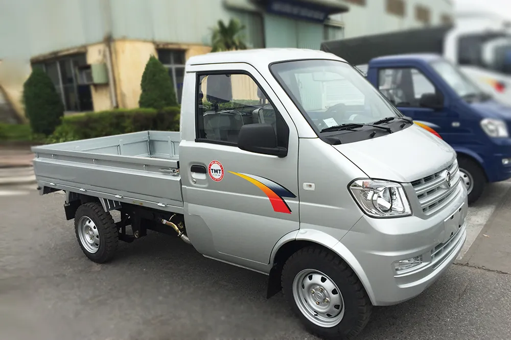 Ngoại thất xe tải TMT DFSK4100T