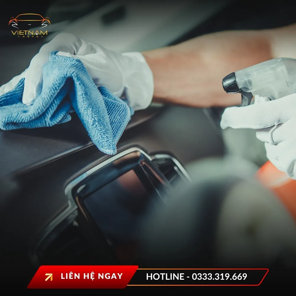 Hình ảnh hoạt động dịch vụ dọn xe tại nhà ở TP.HCM