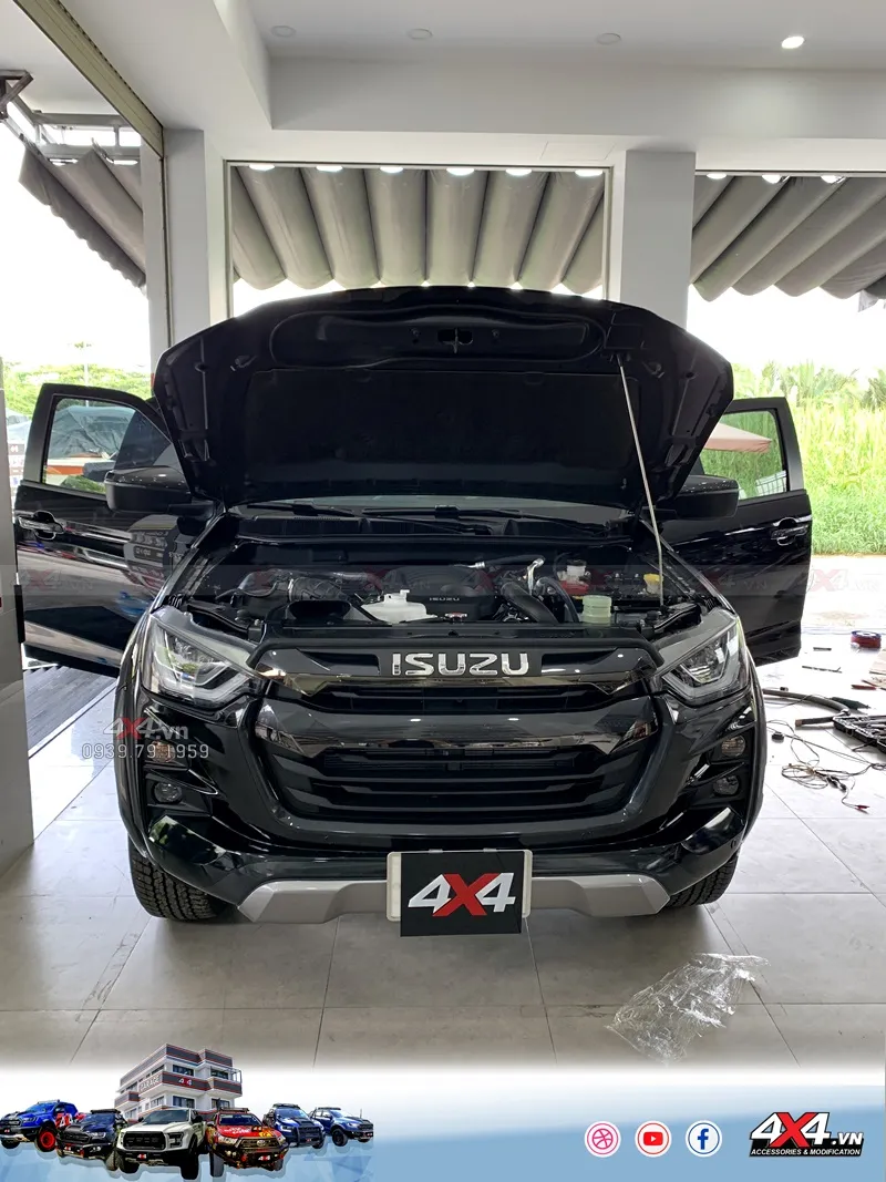 Kiểm tra hoạt động độ ghế sau cho xe bán tải sau khi lắp đặt