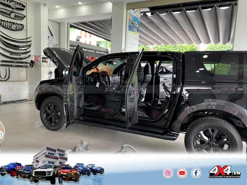 Chi tiết công tắc điều khiển độ ghế sau cho xe bán tải