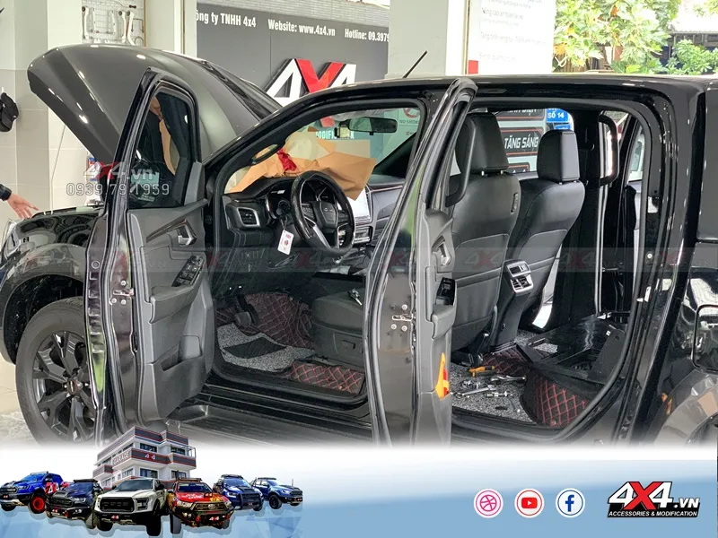 Góc nghiêng ghế sau xe bán tải được cải thiện sau khi độ