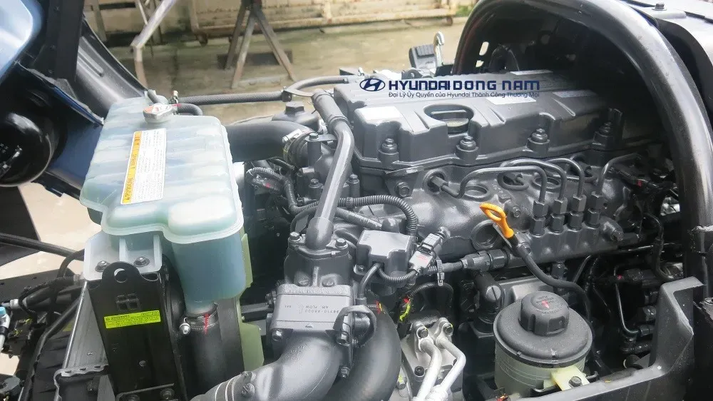 Video Review Hyundai 110SP