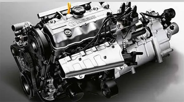 Khối động cơ 4 xi lanh thẳng hàng BJ413A của xe bán tải Kenbo