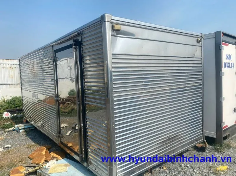 Bảo dưỡng thùng xe tải định kỳ