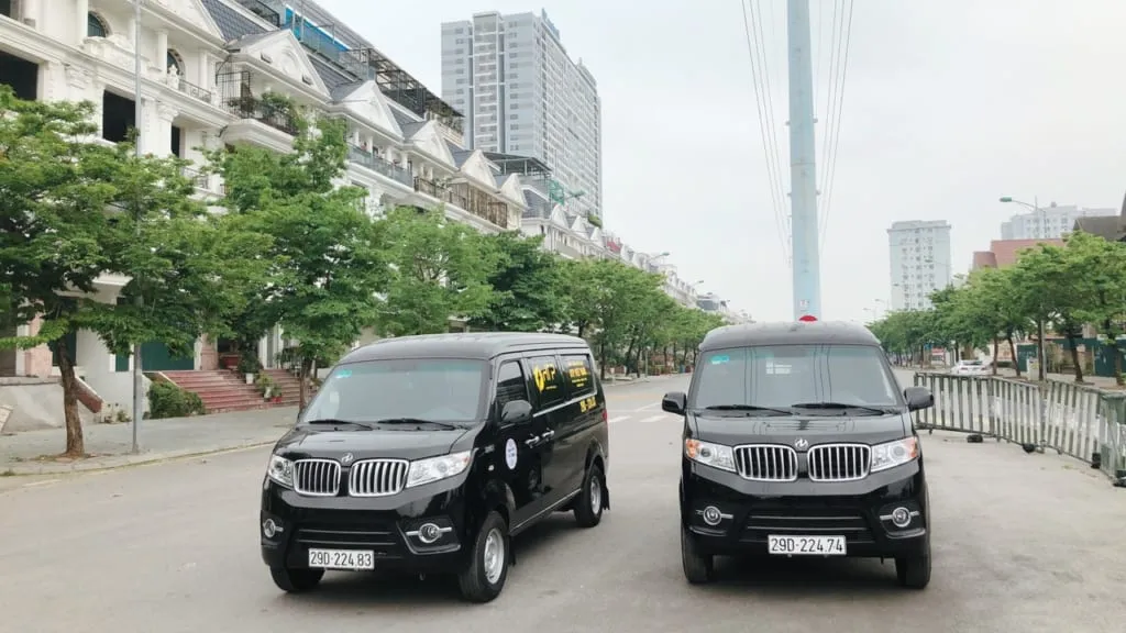 Xe tải van Dongben 2 chỗ có sẵn nhiều màu sắc lựa chọn